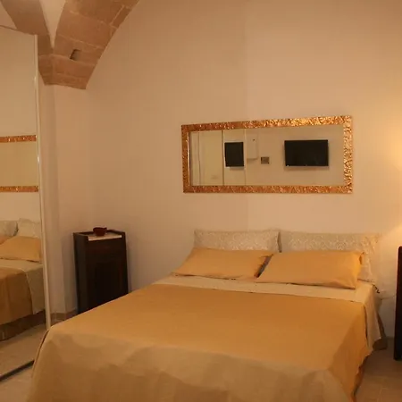 Il Borgo Antico Nyaraló Gallipoli